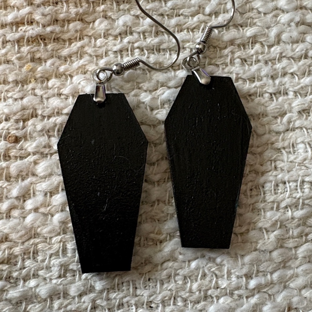 Moth earrings - Picture 5 of 6